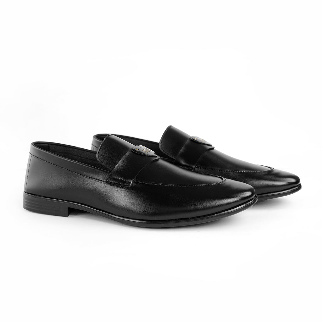 Strave Black Loafer